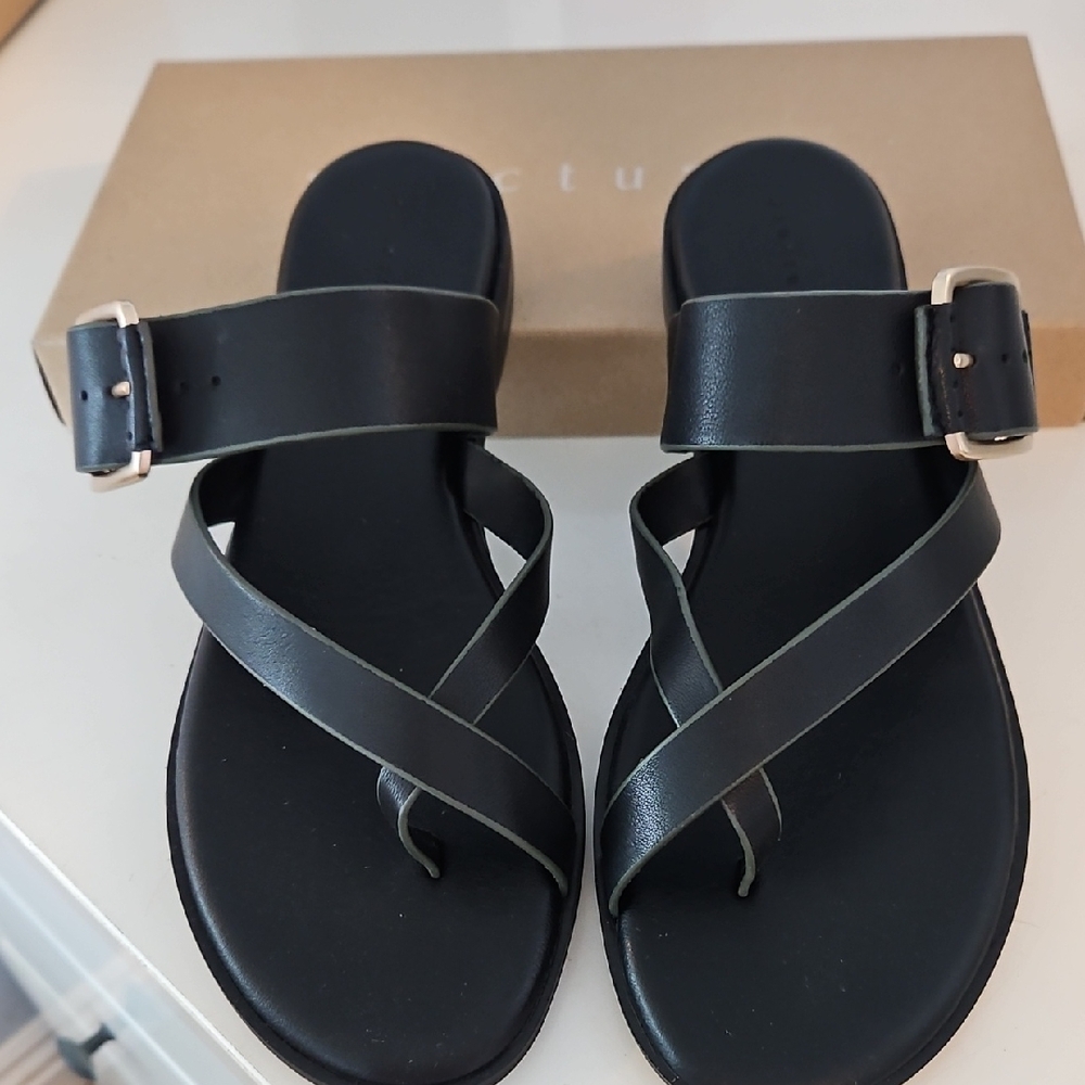 Sanctuary Black Strappy Sandals